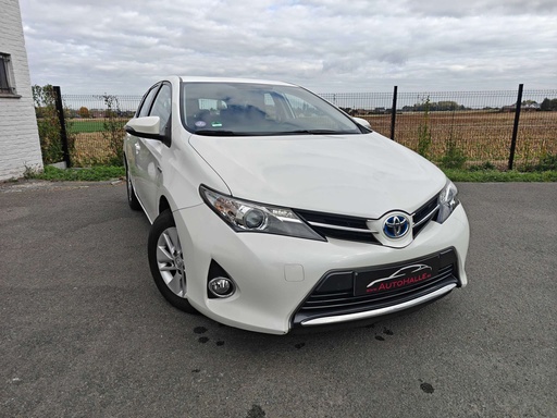 Toyota Auris Auris HEV 1.8i HSD Comfort AUTOMAAT - GPS/AIRCO/CAMERA - 12M GARANTIE